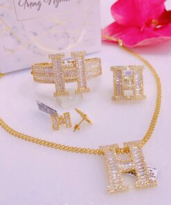 BỘ TRANG SỨC CHỮ H ĐÁ BAGET